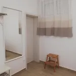 Tinjarosa Appartamento Mundanije