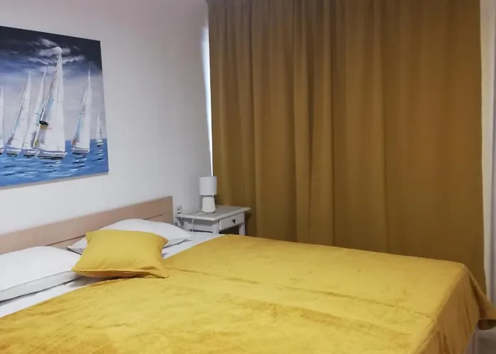 Apartman Tinjarosa Mundanije