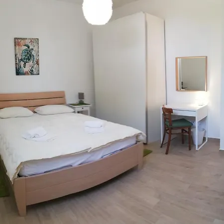 Apartmán Tinjarosa *