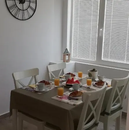 Apartmán Tinjarosa Mundanije