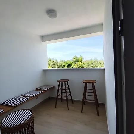 Apartmán Tinjarosa