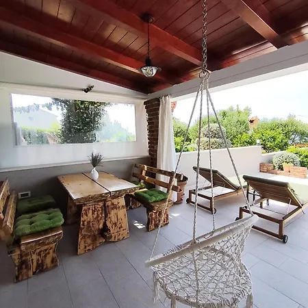 Apartmán Tinjarosa *