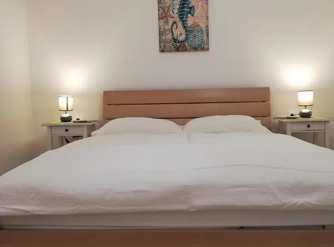 Apartment Tinjarosa Mundanije